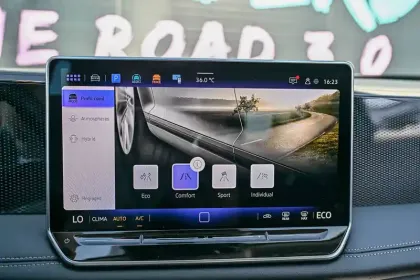 Photo 26 Volkswagen Tiguan  1.5 eHybrid 204ch DSG6