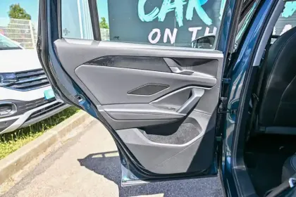 Photo 16 Volkswagen Tiguan  1.5 eHybrid 204ch DSG6