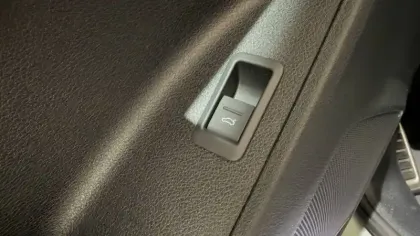 Photo 22 Audi Q3  Sportback 35 TFSI 150 ch S tronic 7