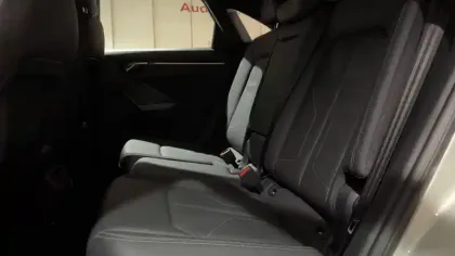 Photo 24 Audi Q3  Sportback 35 TFSI 150 ch S tronic 7