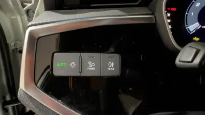 Photo 15 Audi Q3  Sportback 35 TFSI 150 ch S tronic 7