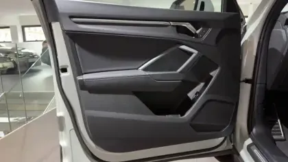 Photo 20 Audi Q3  Sportback 35 TFSI 150 ch S tronic 7