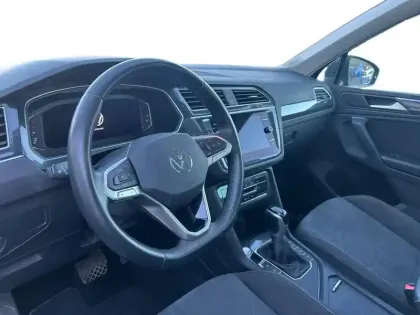 Photo 14 Volkswagen Tiguan  2.0 TDI 150ch DSG7