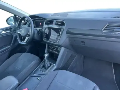 Photo 8 Volkswagen Tiguan  2.0 TDI 150ch DSG7