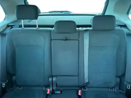 Photo 13 Volkswagen Tiguan  2.0 TDI 150ch DSG7