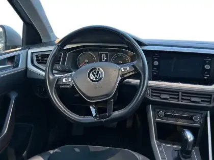 Photo 11 Volkswagen Polo  1.0 TSI 110 S&S DSG7