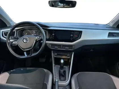 Photo 10 Volkswagen Polo  1.0 TSI 110 S&S DSG7