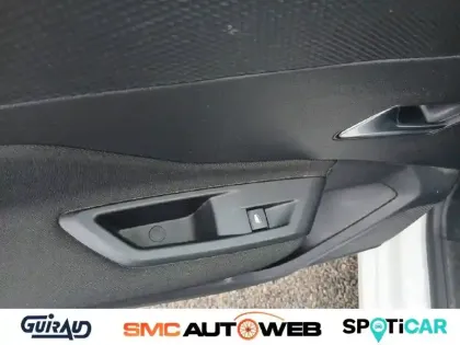 Photo 33 Peugeot 308  PHEV 180 e-EAT8