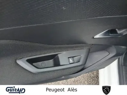 Photo 12 Peugeot 308  PHEV 180 e-EAT8