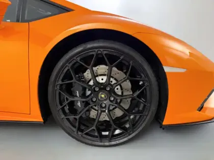 Photo 7 Lamborghini Huracan  Evo 5.2 V10 610 RWD LDF7