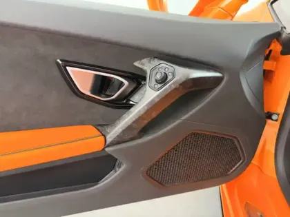 Photo 16 Lamborghini Huracan  Evo 5.2 V10 610 RWD LDF7