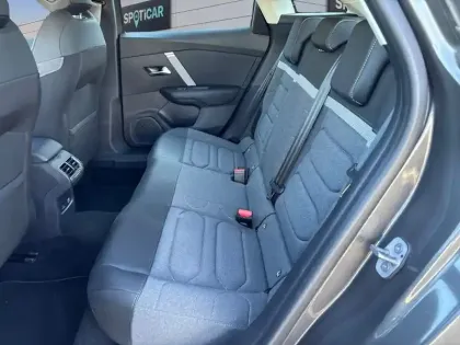 Photo 9 Citroën C4 e- 136 ch Automatique