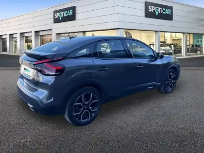 Photo 24 Citroën C4 e- 136 ch Automatique