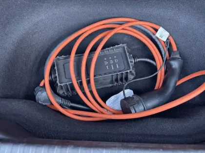 Photo 21 Citroën C4 e- 136 ch Automatique