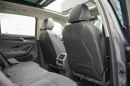 Photo 11 Volkswagen Tiguan  1.5 eHybrid 272ch DSG6