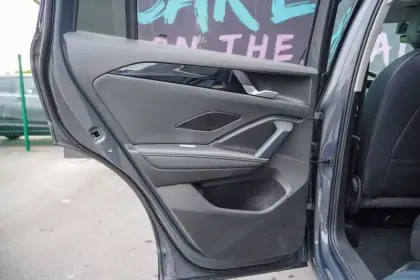 Photo 17 Volkswagen Tiguan  1.5 eHybrid 272ch DSG6