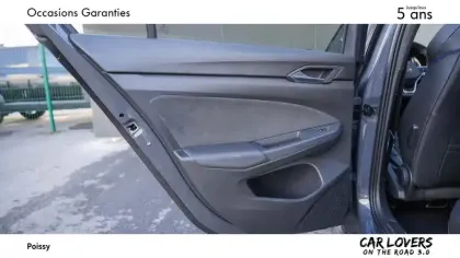 Photo 17 Volkswagen Golf  1.5 eTSI EVO2 150 DSG7