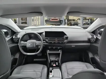 Photo 9 Citroën C4  Hybride 136 e-DCS6