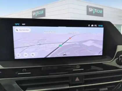 Photo 17 Citroën C4  Hybride 136 e-DCS6