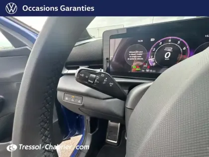 Photo 20 Volkswagen T-roc  1.5 eTSI EVO2 Hybrid 150 ch DSG7