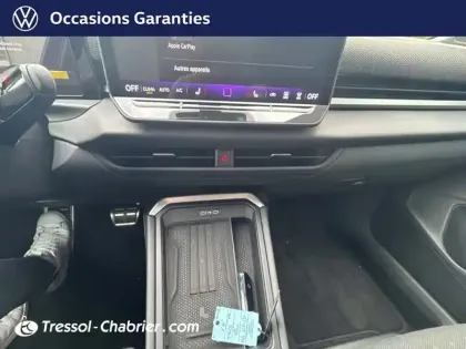 Photo 18 Volkswagen T-roc  1.5 eTSI EVO2 Hybrid 150 ch DSG7