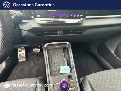 Photo 19 Volkswagen T-roc  1.5 eTSI EVO2 Hybrid 150 ch DSG7