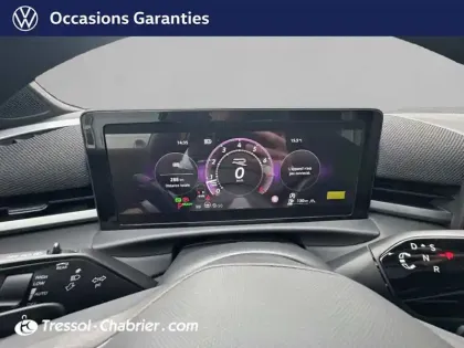 Photo 15 Volkswagen T-roc  1.5 eTSI EVO2 Hybrid 150 ch DSG7