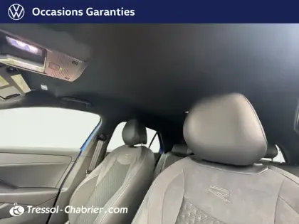 Photo 24 Volkswagen T-roc  1.5 eTSI EVO2 Hybrid 150 ch DSG7