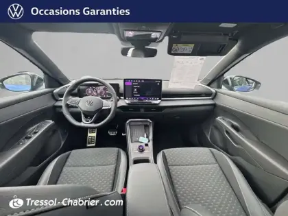 Photo 9 Volkswagen T-roc  1.5 eTSI EVO2 Hybrid 150 ch DSG7