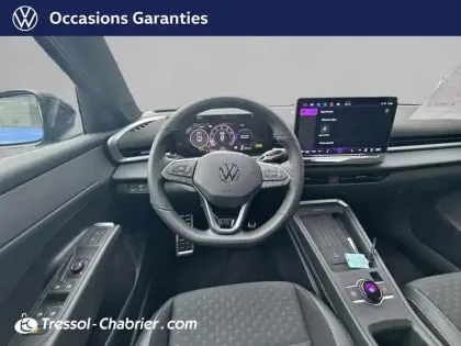 Photo 10 Volkswagen T-roc  1.5 eTSI EVO2 Hybrid 150 ch DSG7