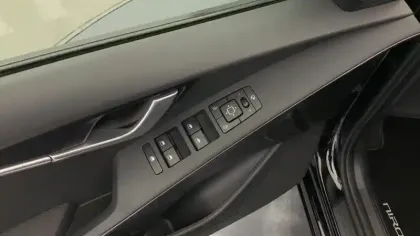 Photo 18 Kia Niro  EV Electrique 204 ch