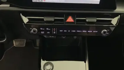 Photo 12 Kia Niro  EV Electrique 204 ch