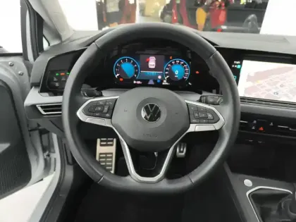 Photo 10 Volkswagen Golf  1.0 TSI OPF 110 BVM6