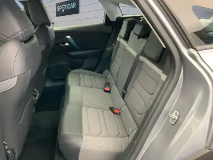 Photo 9 Citroën C4 e- 136 ch Automatique