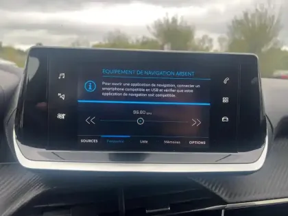 Photo 6 Peugeot 208  PureTech 100 S&S BVM6