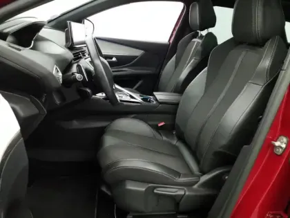 Photo 8 Peugeot 3008  Hybrid 225 e-EAT8