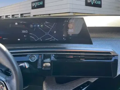 Photo 17 Peugeot 3008  Electrique 210 ch 73 kWh