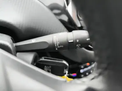Photo 12 Peugeot 2008  PureTech 82ch S&S BVM5