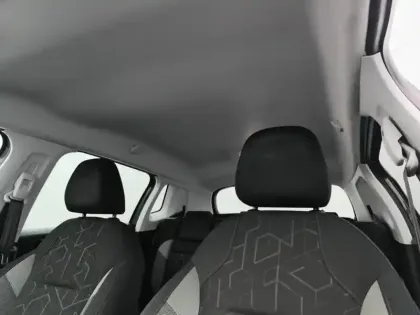 Photo 17 Peugeot 2008  PureTech 82ch S&S BVM5