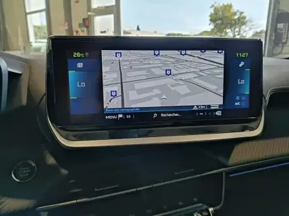 Photo 7 Peugeot 2008 Gén. II Ph1 NG GT 5