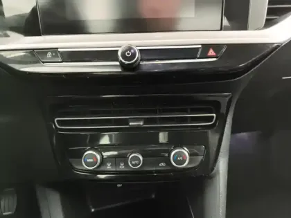 Photo 11 Opel Mokka  1.2 Turbo 100 ch BVM6