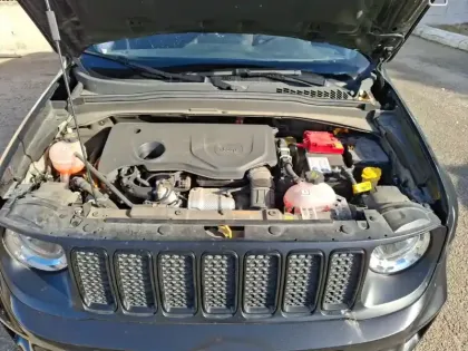 Photo 22 Jeep Renegade  1.3 Turbo T4 190 ch PHEV AT6 4xe eAWD