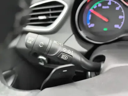 Photo 21 Opel Grandland X  Hybrid 225 ch BVA8