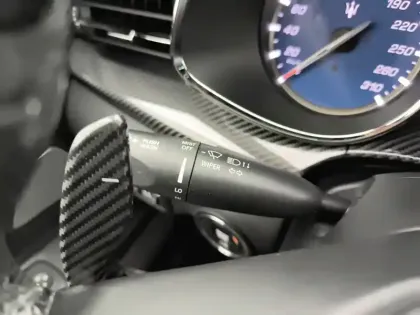 Photo 12 Maserati Quattroporte  V6 3.0 Bi-Turbo 410 S Q4