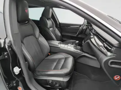 Photo 8 Maserati Quattroporte  V6 3.0 Bi-Turbo 410 S Q4