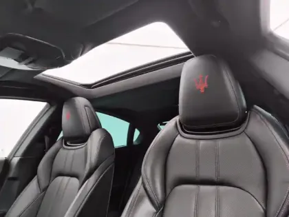 Photo 17 Maserati Quattroporte  V6 3.0 Bi-Turbo 410 S Q4