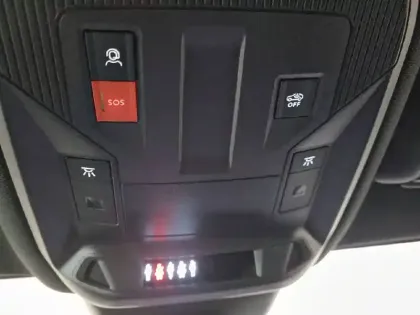 Photo 43 Peugeot 308  PureTech 130ch S&S EAT8