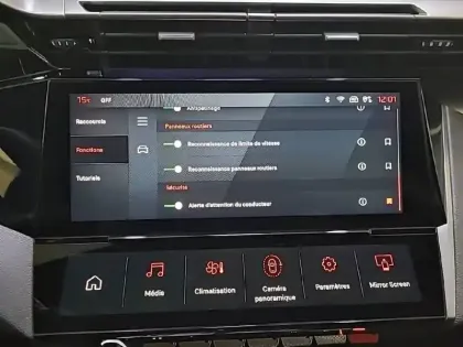 Photo 40 Peugeot 308  PureTech 130ch S&S EAT8