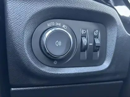 Photo 18 Opel Corsa  1.2 75 ch BVM5