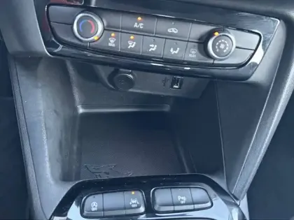 Photo 40 Opel Corsa  1.2 75 ch BVM5